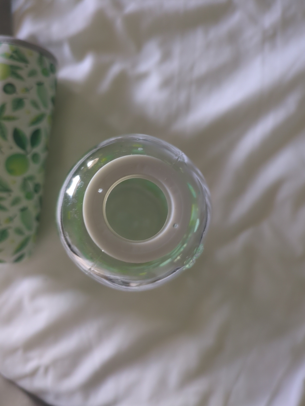 Water Drop Green Citrus Glass Water Bottle with Bamboo Lid - Picture 7 of 7